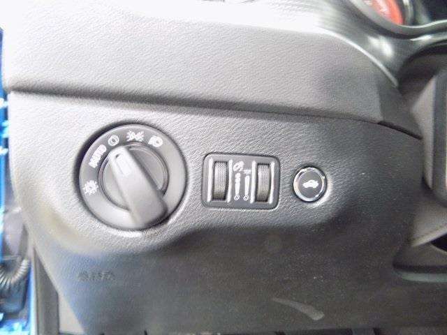 2016 Dodge Charger SRT Hellcat 4dr Sedan